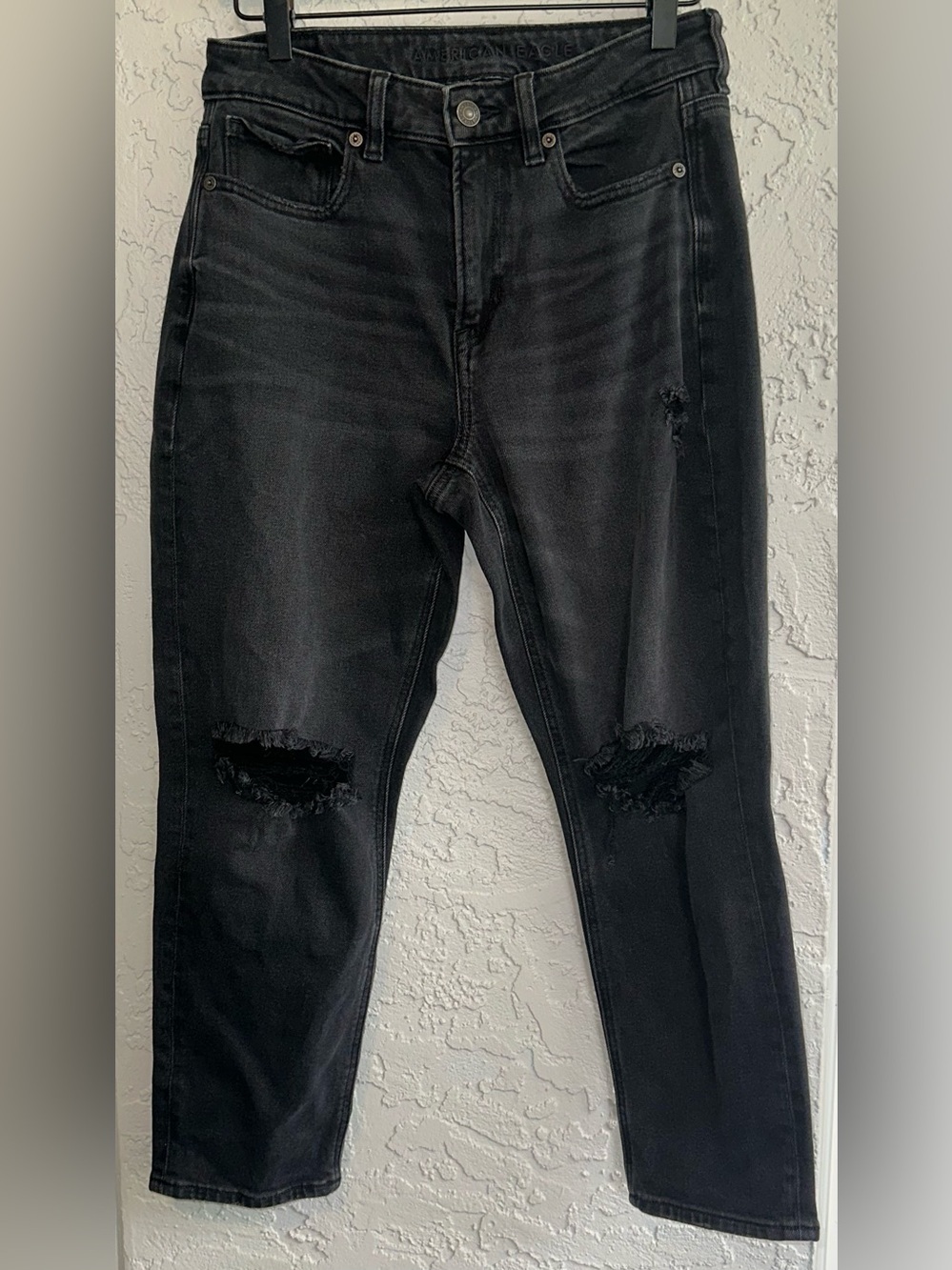 American Eagle Stretch Black Distressed Women's Mom Jeans